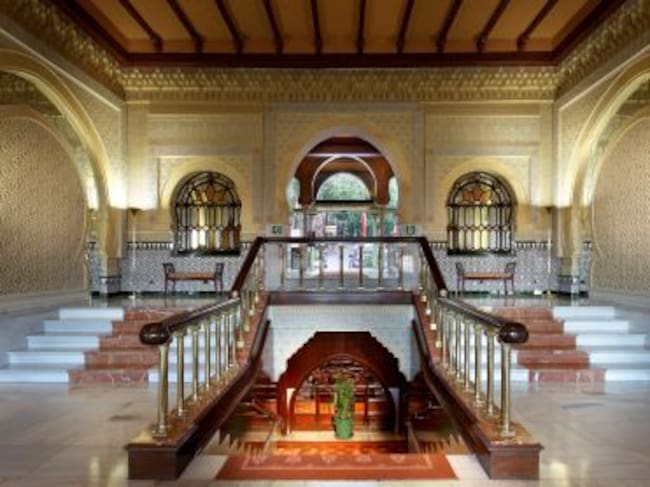 Entrada del Hotel Alhambra Palace de Granada