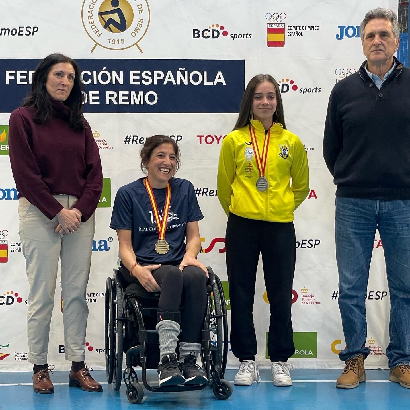 Los remeros del Real Club Mediterráneo de Málaga que participaron en el Campeonato de España