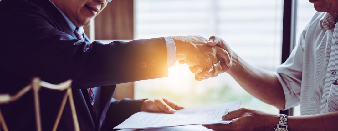Abogados en un acuerdo