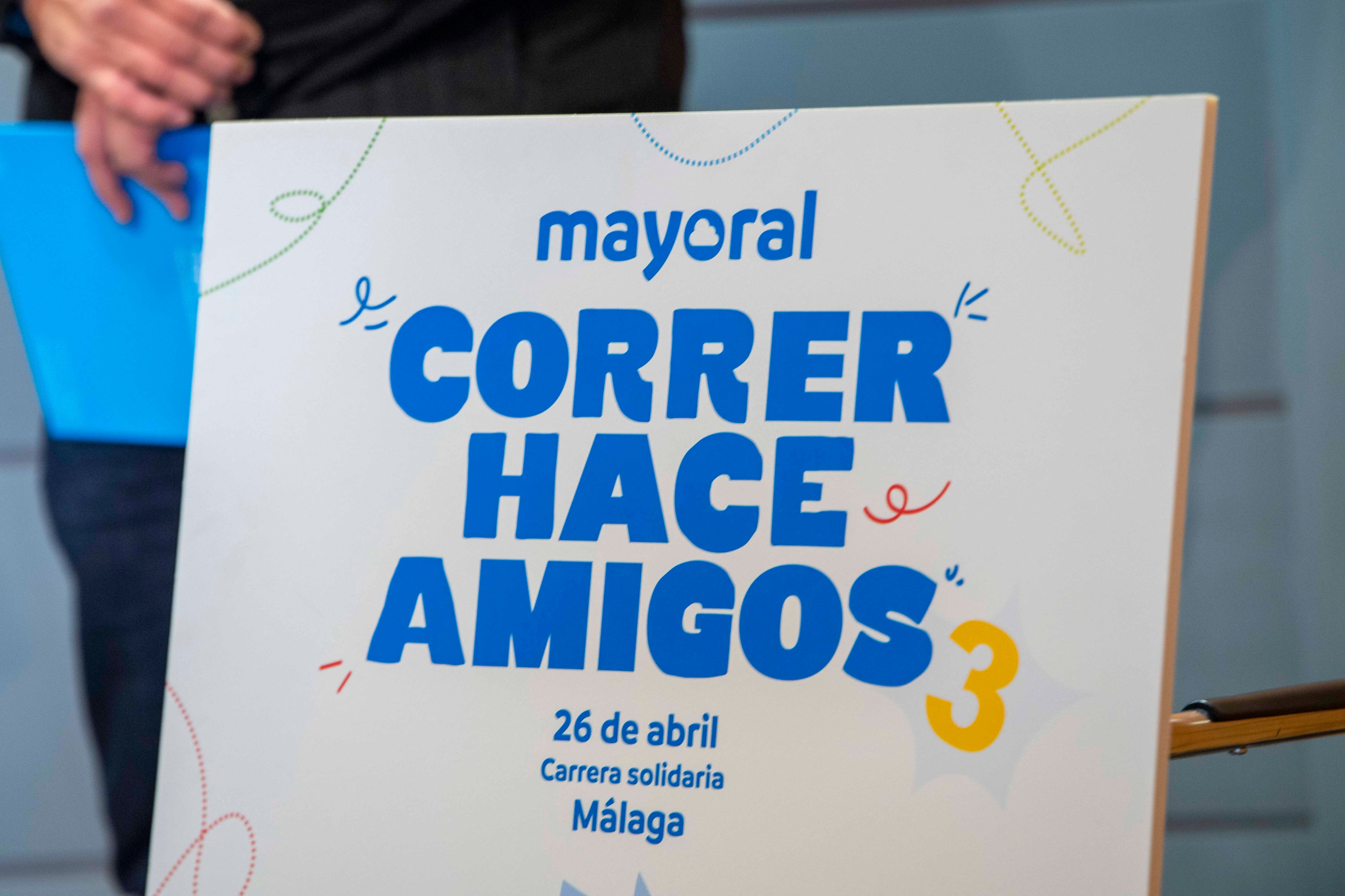 La tercera edición de la carrera 'Correr hace amigos' organizada por Mayoral a beneficio de Aldeas Infantiles SOS
