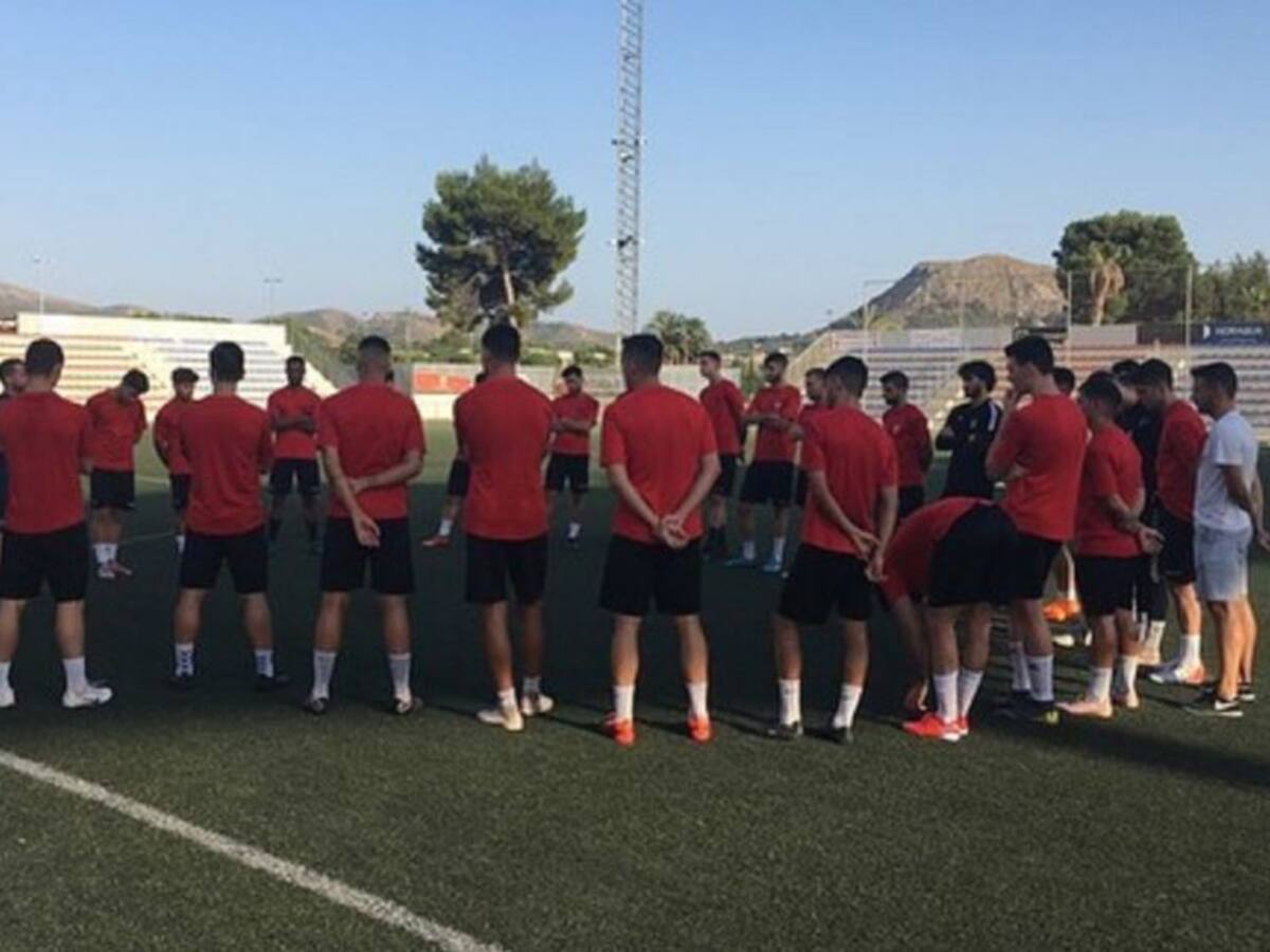 El Eldense afinó su puntería ante el Redován (5-0)