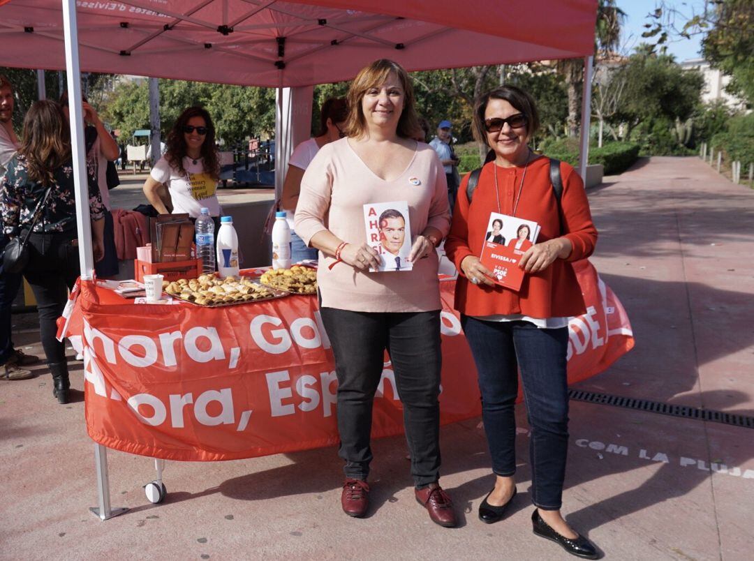 Las candidatas socialistas en el acto de este sábado