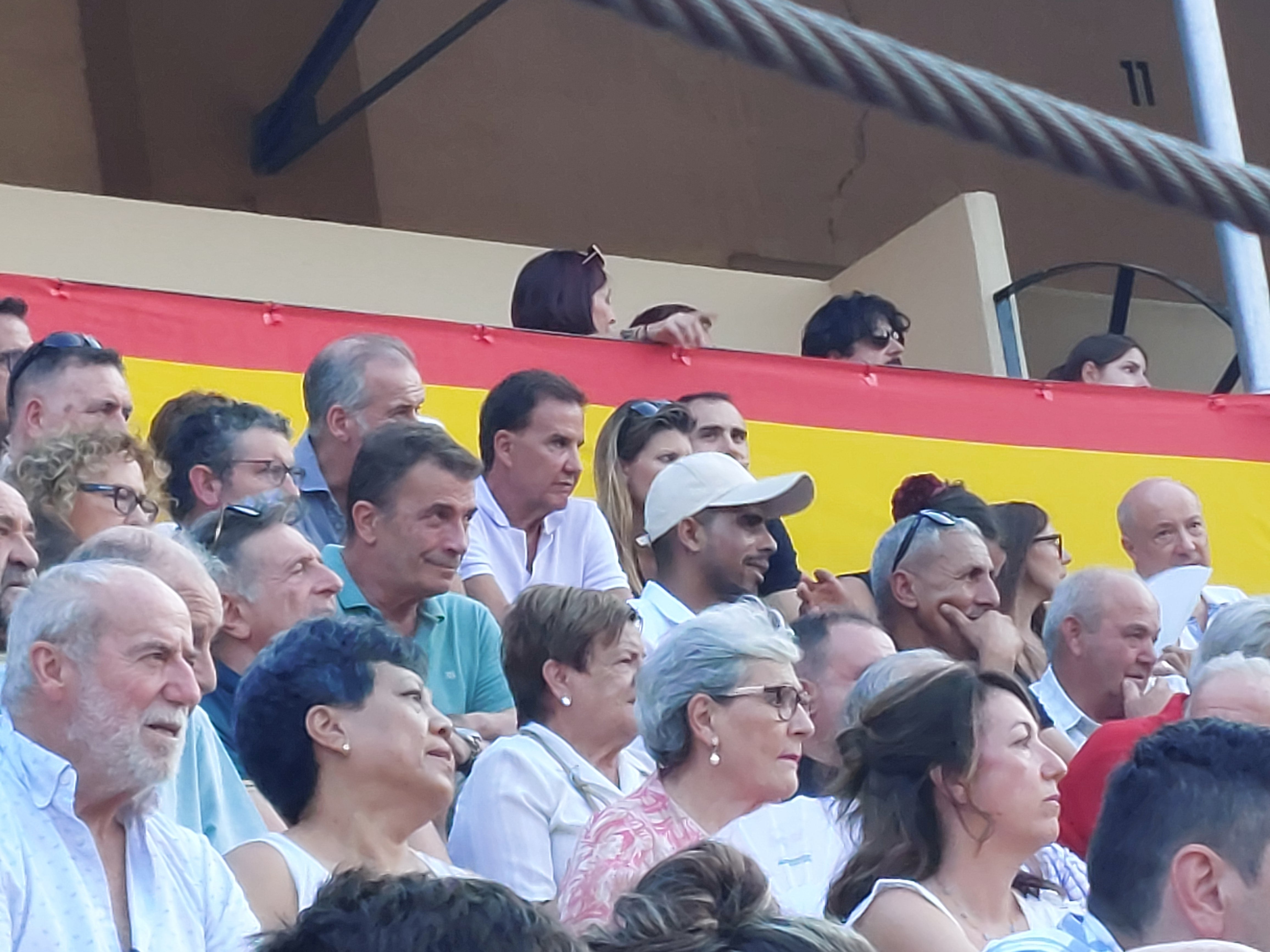 Rostros conocidos en la novillada celebrada en Huesca con la presencia del hijo de Javier Tebas en el cartel