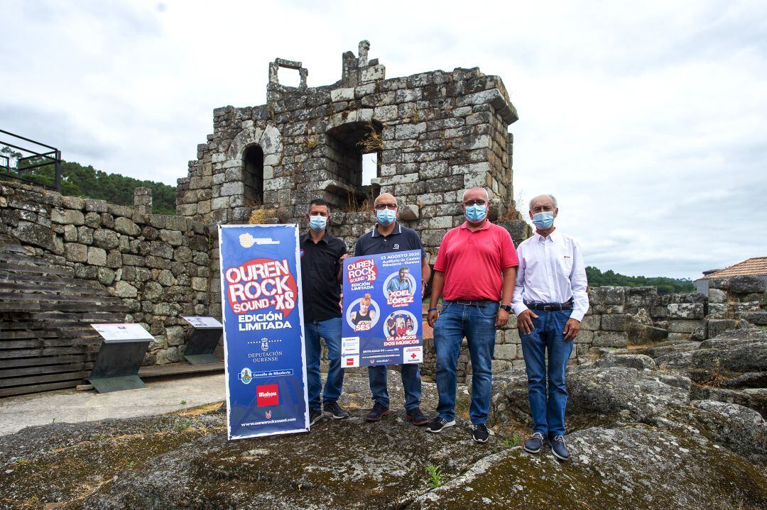 Rubén Álvarez, Jose Manuel Baltar, César Fernández y Felipe Ferreiro en el Castillo de Ribadavia