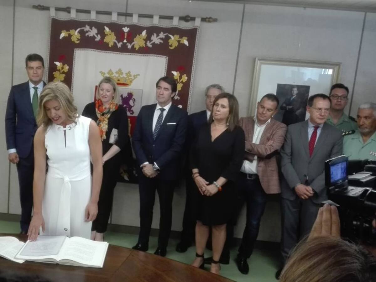 Clara San Damián ya es delegada territorial