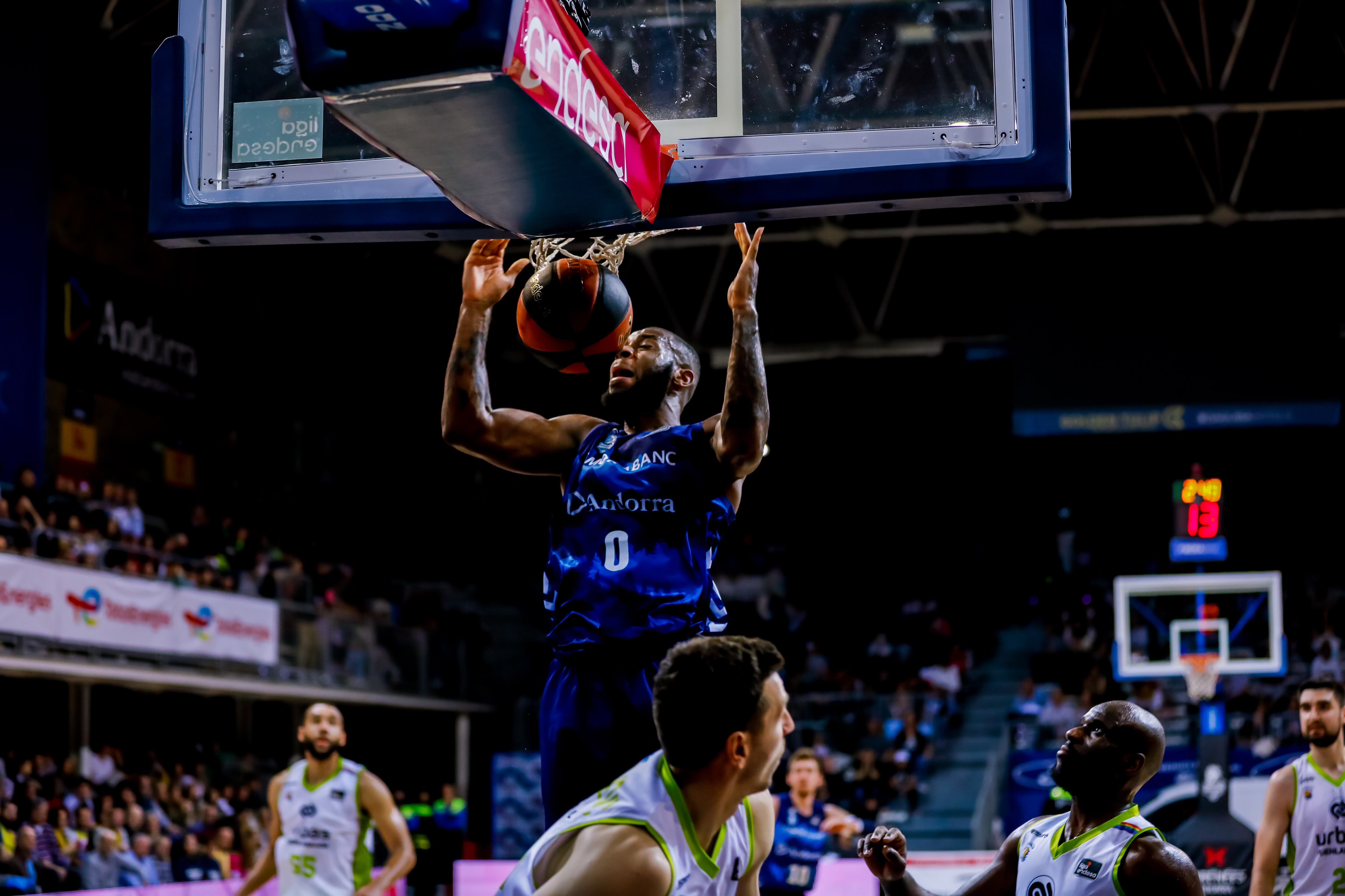 Miller-McIntyre, MVP del partit davant el Fuenlabrada.
