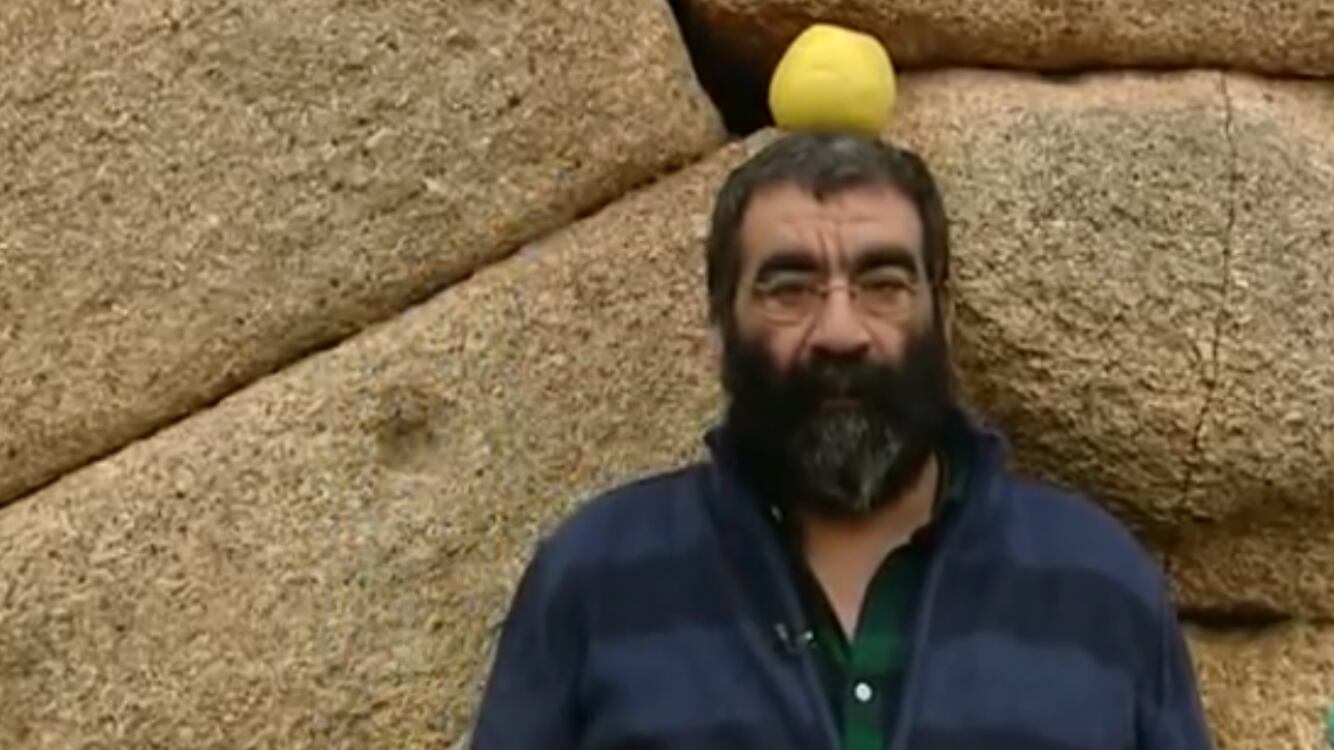 El poeta experimental Antonio Gómez en una imagen del programa de TVE ‘La Aventura del saber’ rodado en Mérida en 2010.