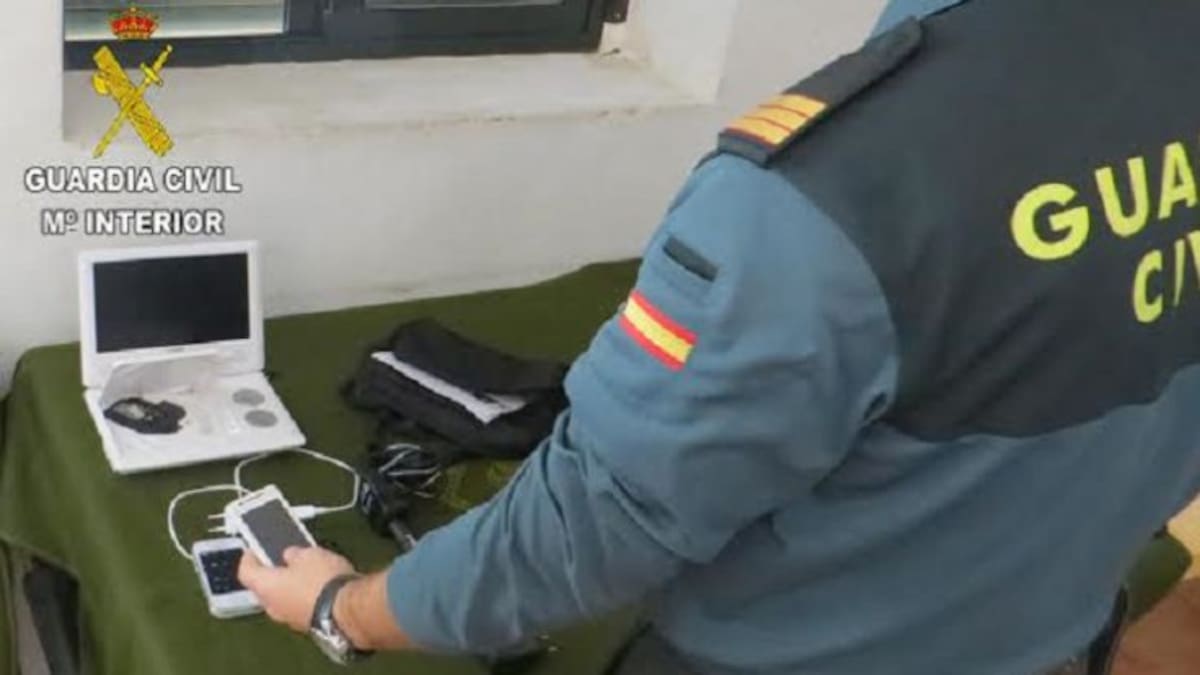 Cinco menores detenidos por cometer once robos