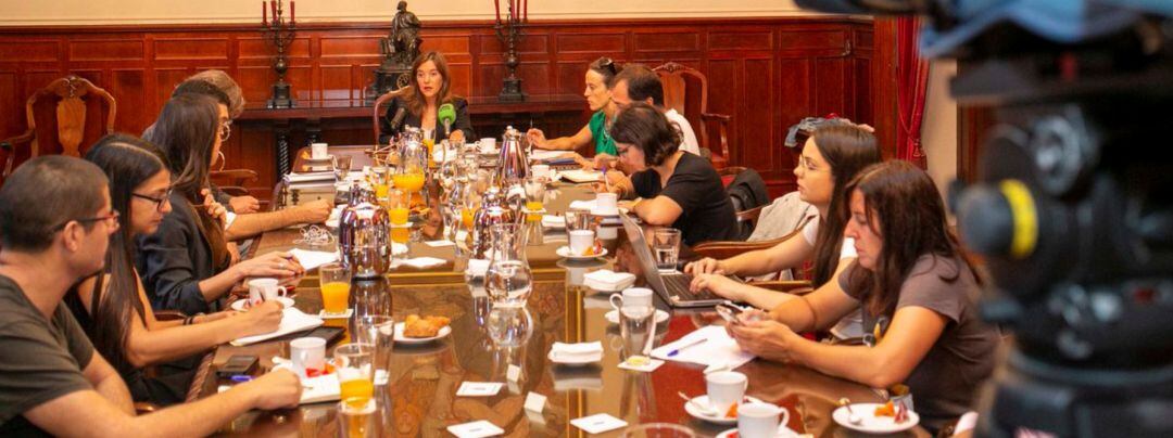 Desayuno informativo de Inés Rey, alcaldesa de A Coruña