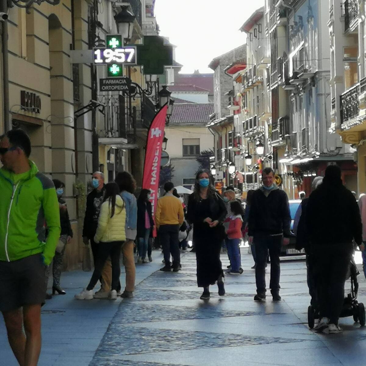 Los empresarios piden coordinación para evitar avalanchas que pongan en peligro la salud