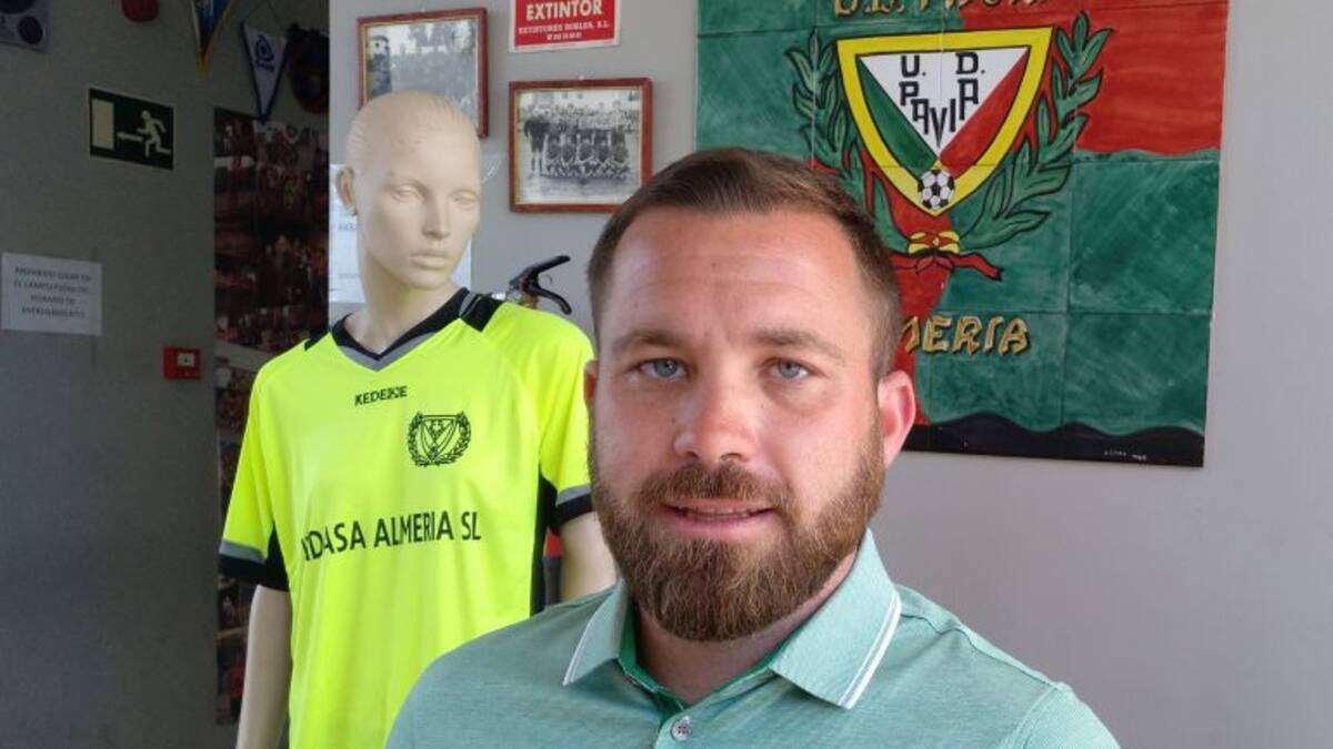 El Pavía potencia el fútbol femenino con un director