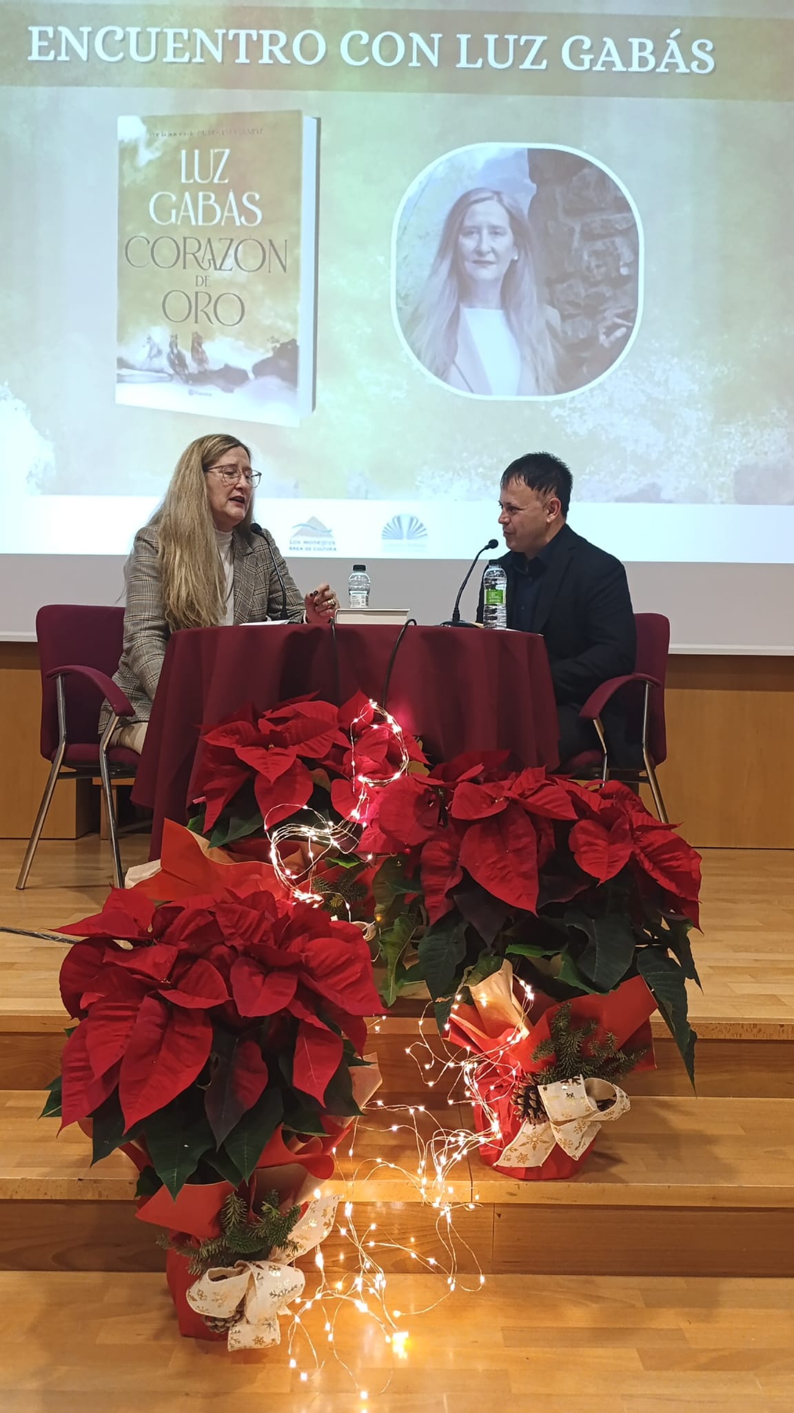 Imagen del encuentro de Luz Gabás