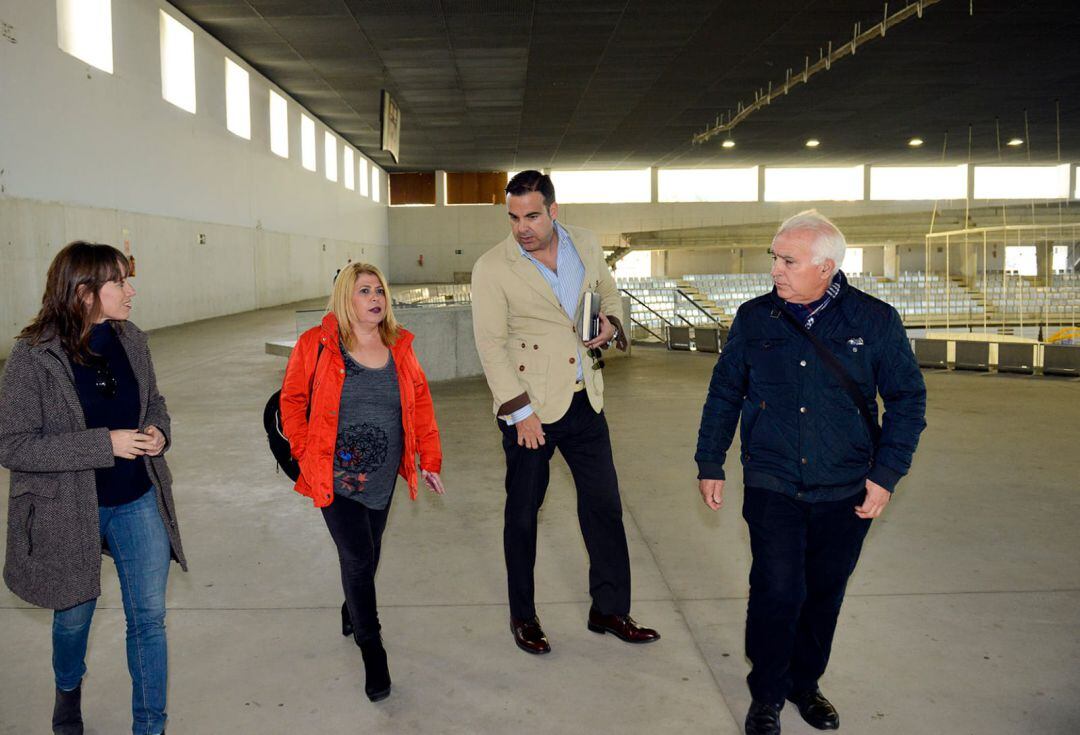 Visita al Palacio de Deportes de Chapín