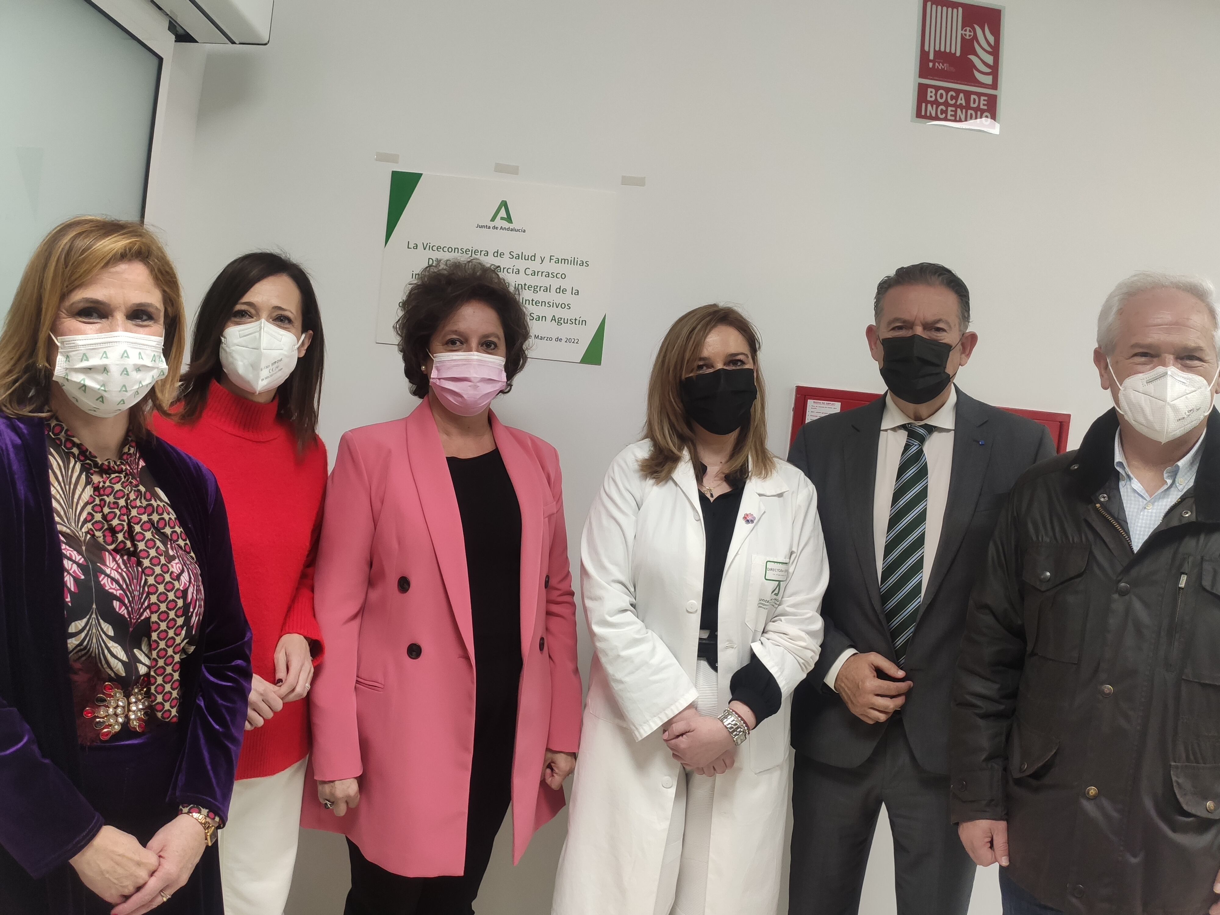 Inauguración de la nueva UCI del Hospital San Agustín de Linares.