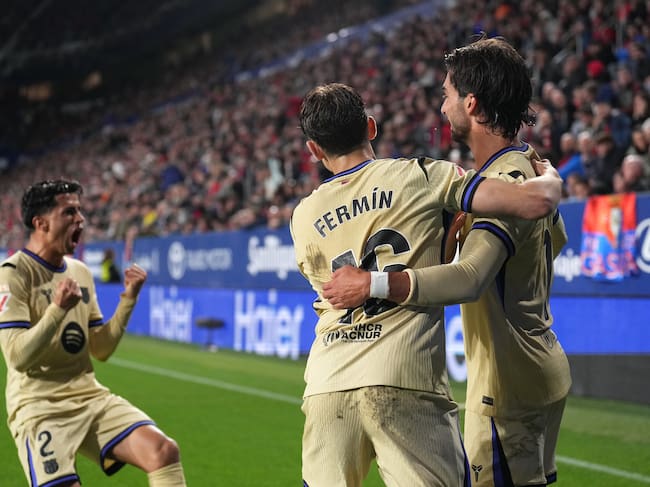 Osasuna 1-2 FC Barcelona: resumen, resultado y goles del partido de la jornada 34 de LaLiga EA Sports | Fútbol | Cadena SER