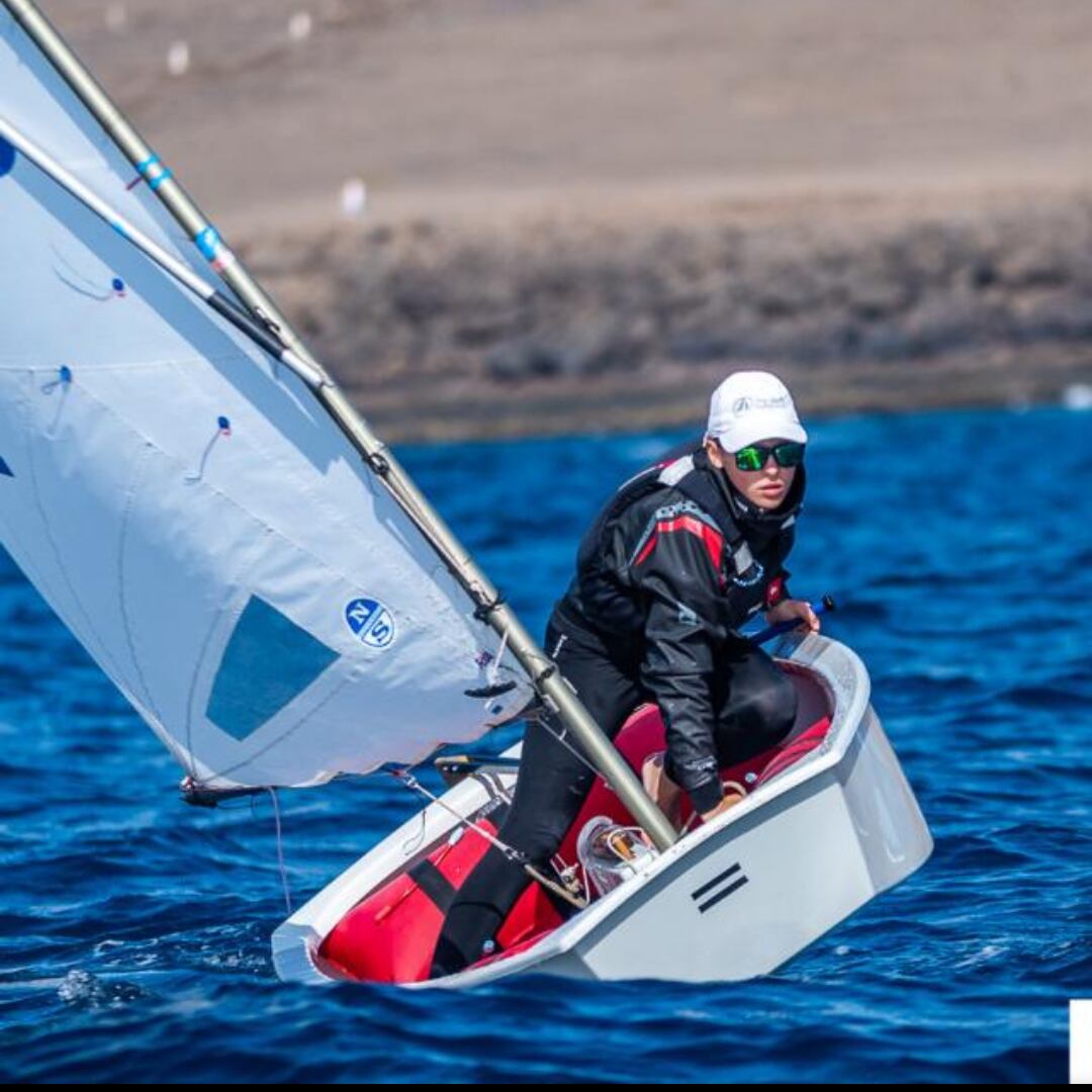 Gabriela Cañibano durante la regata.