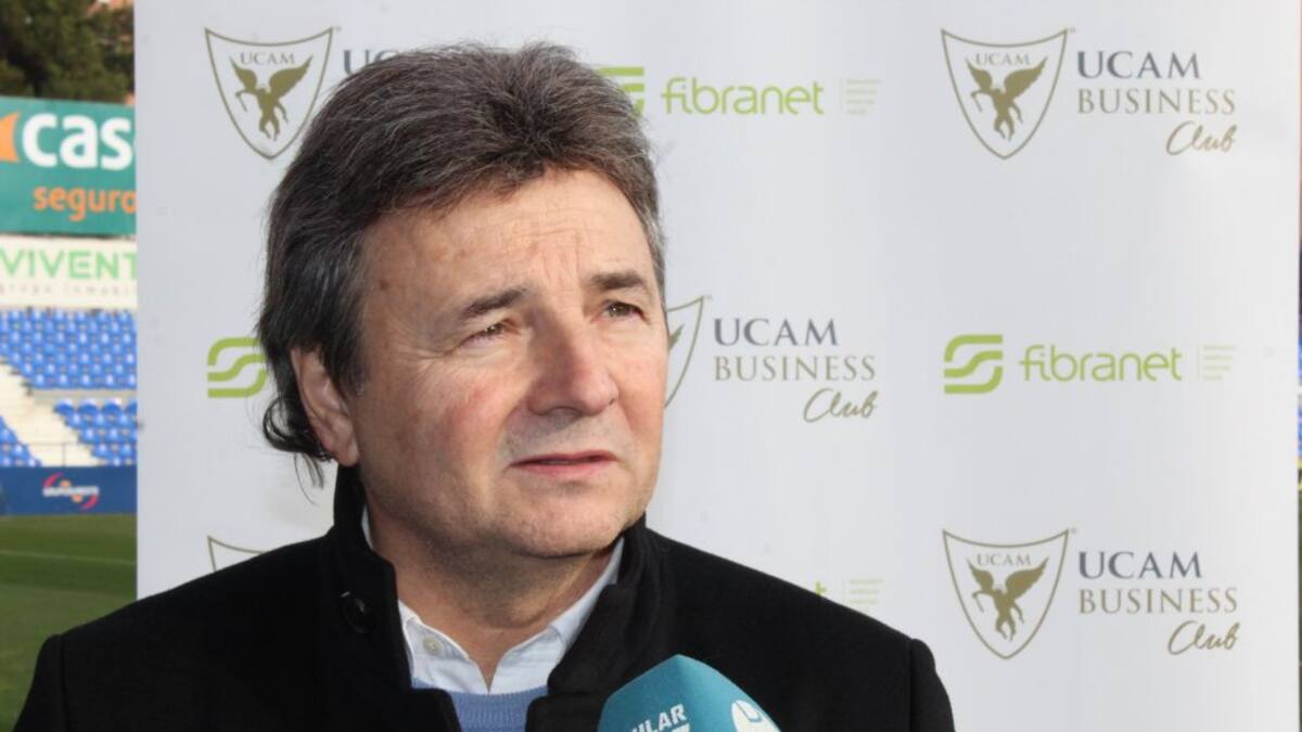 Agustín Ramos entra al Real Murcia con 500.000 euros y dos asientos en el Consejo