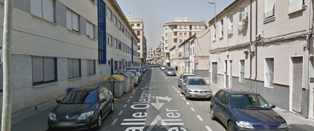 Calle Olegario Domarco Seller