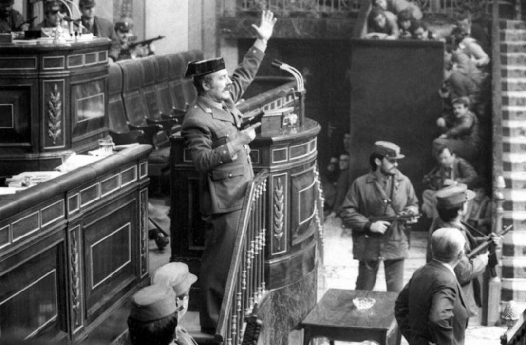 Imagen histórica del Golpe al Congreso