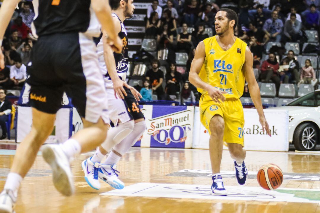 Decimocuarta victoria del COB en Lleida por 61-70.El equipo ourensano, consigue la permanecia virtual  en la categoría y asentarse en puestos del playoff