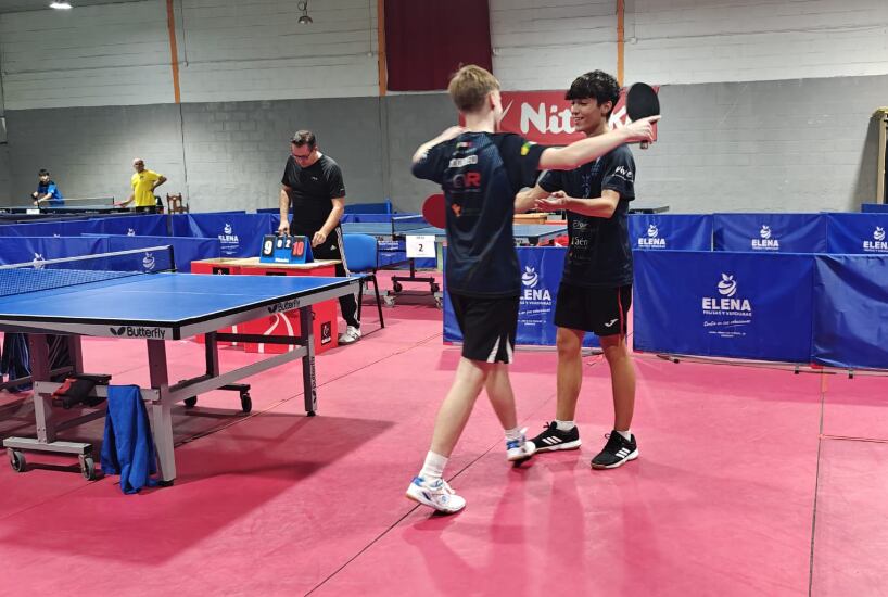 Pareja de dobles formada por Eduardo Cano y Rodrigo Domínguez.