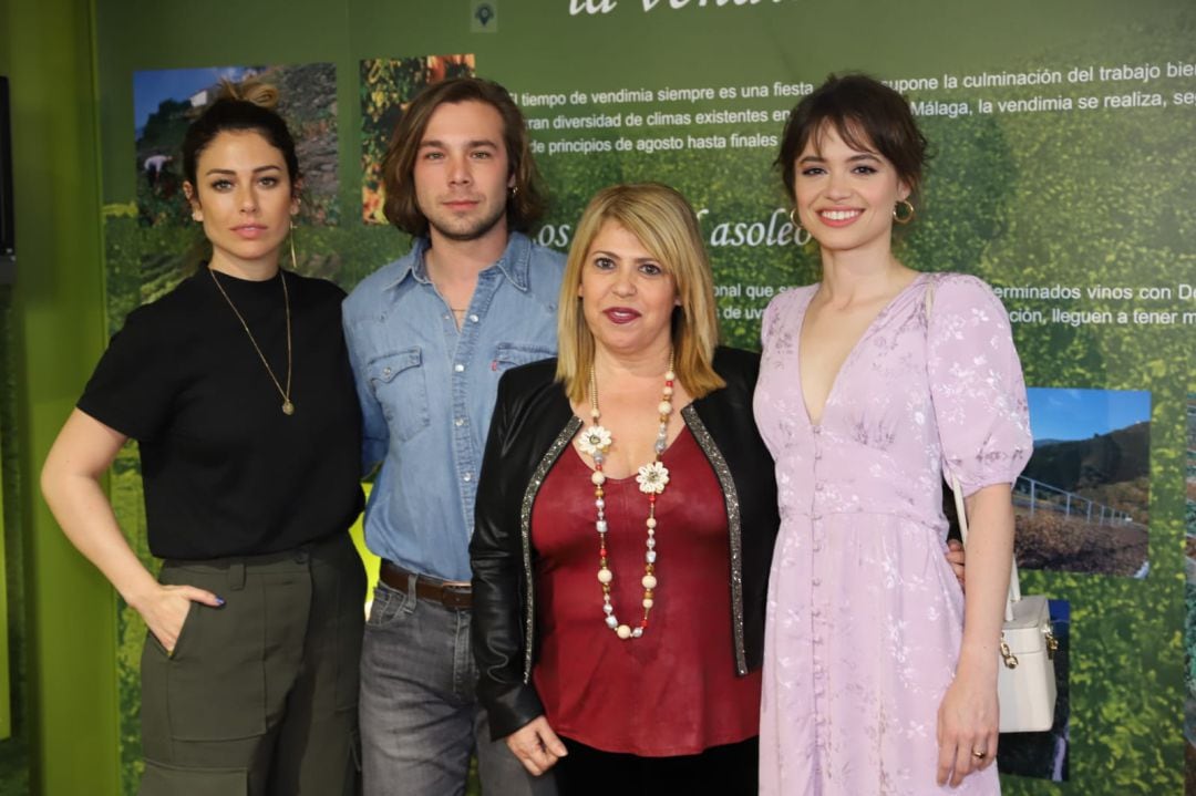 Blanca Suárez, Carlos Cuevas, Mamen Sánchez y Guiomar Cuevas en el Festival de Cine de Málaga