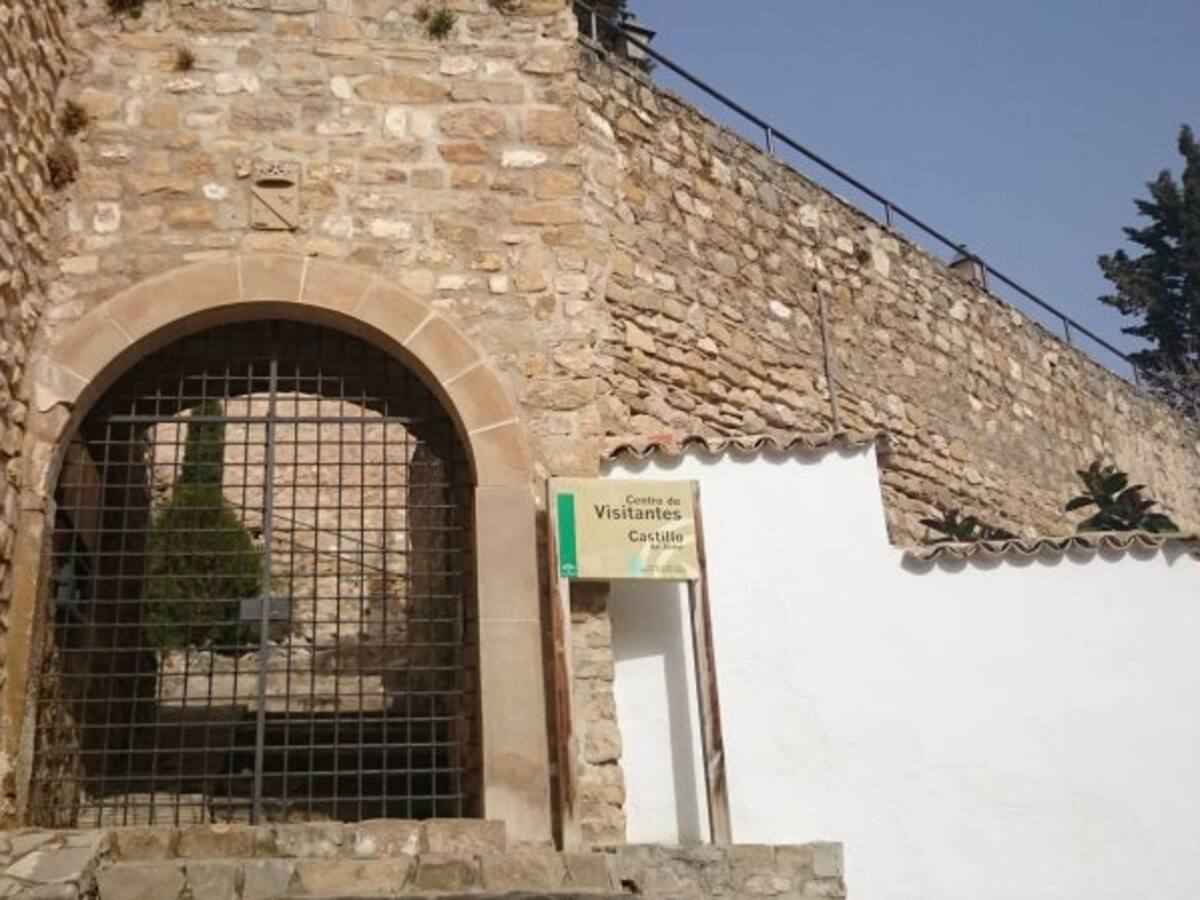 Francisco Reyes: "En cada pueblo hay un castillo, una torre o una atalaya"