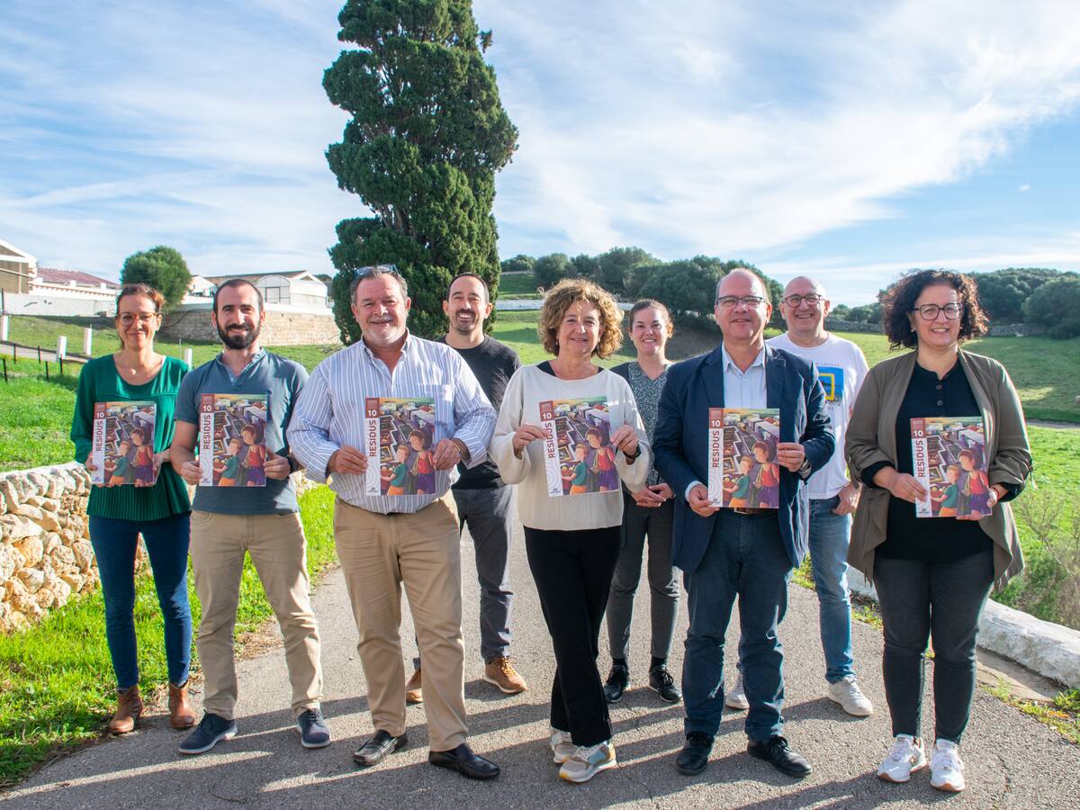 La consciència sobre la importància de reciclar arriba a les escoles amb "Residus"