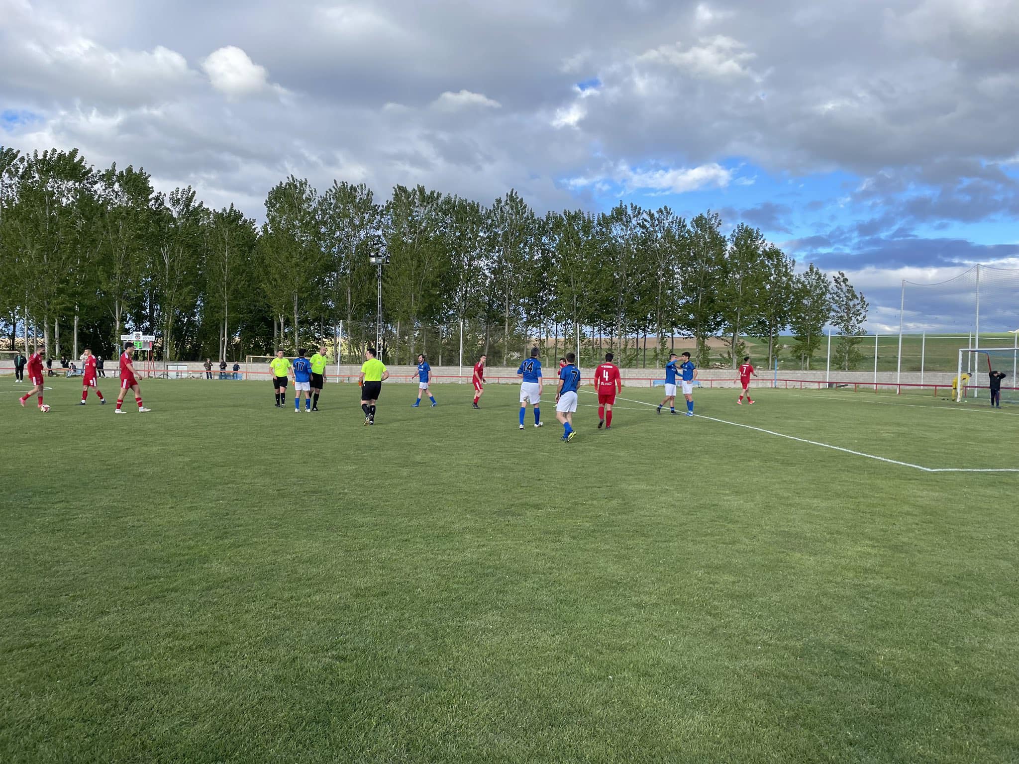 El Turégano CF se medirá en el play off al At. Mansillés