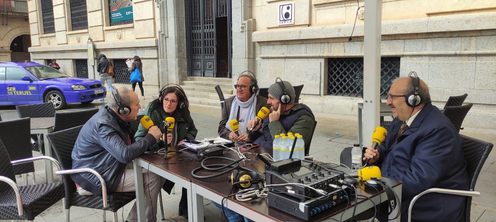 Emisión de Hoy por Hoy Aragón desde la Plaza de San Juan (Teruel), con motivo del VIII Congreso del Amor