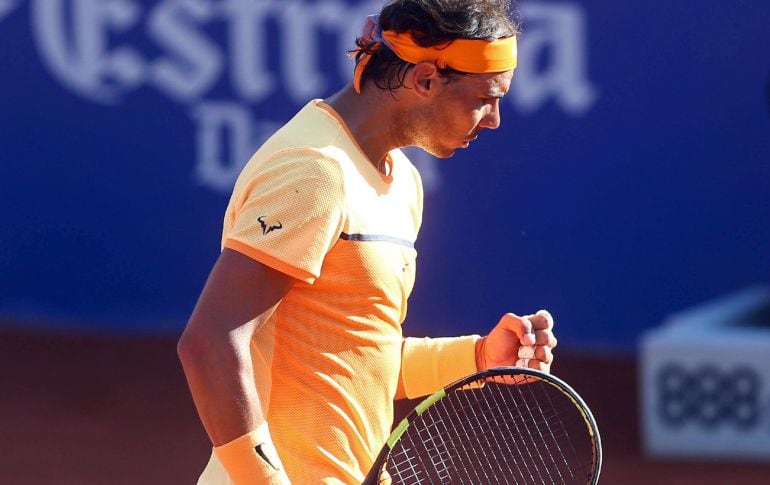 Nadal cierra el puño en Barcelona