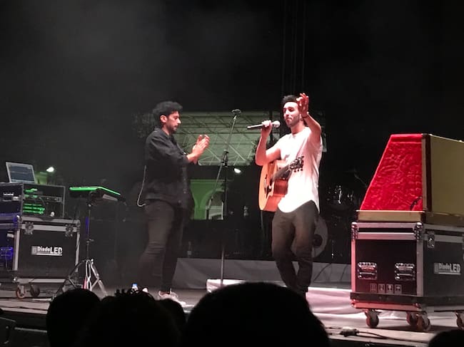 Iván Mateos e Iván Ferias, Atacados, durante su actuación en Cuenca.