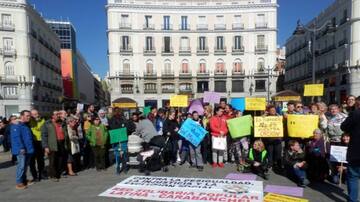 El Colegio de Trabajo Social denuncia el laberinto burocrático para que las familias vulnerables pidan ayudas