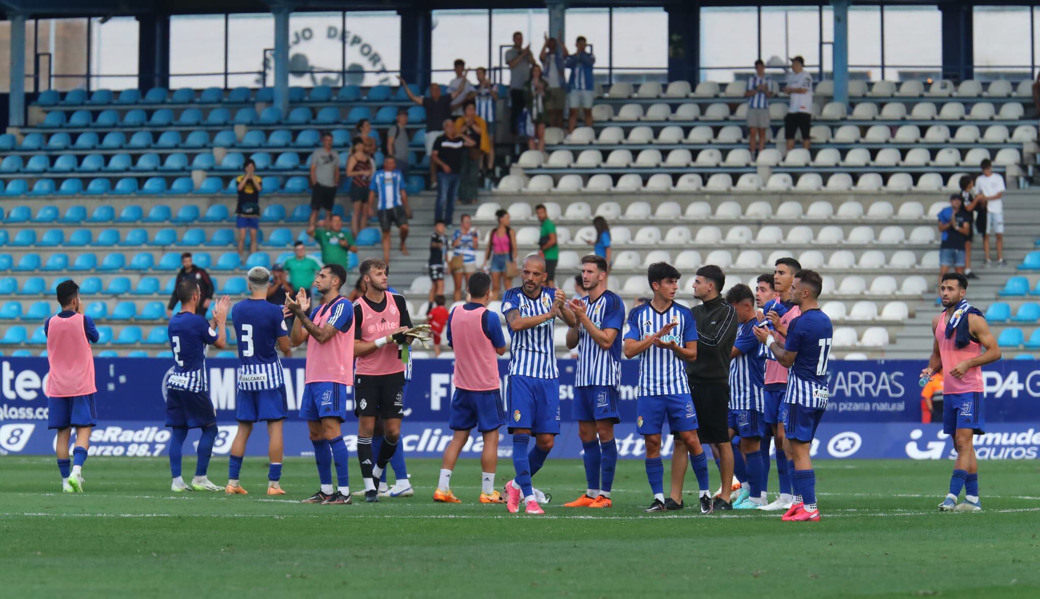 La Ponferradina se mostró sería y contundente ante un flojo Deportivo