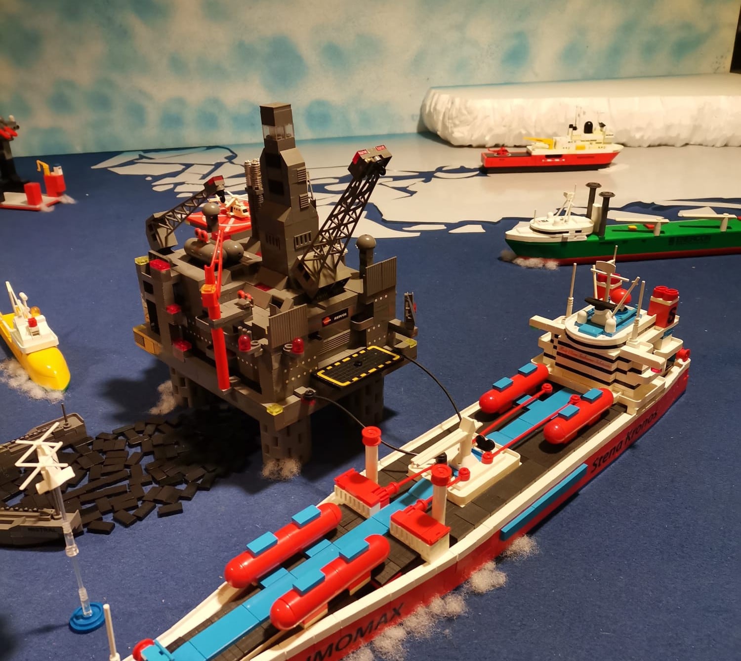 El universo TENTE aterriza en Ejea con su muestra más espectacular