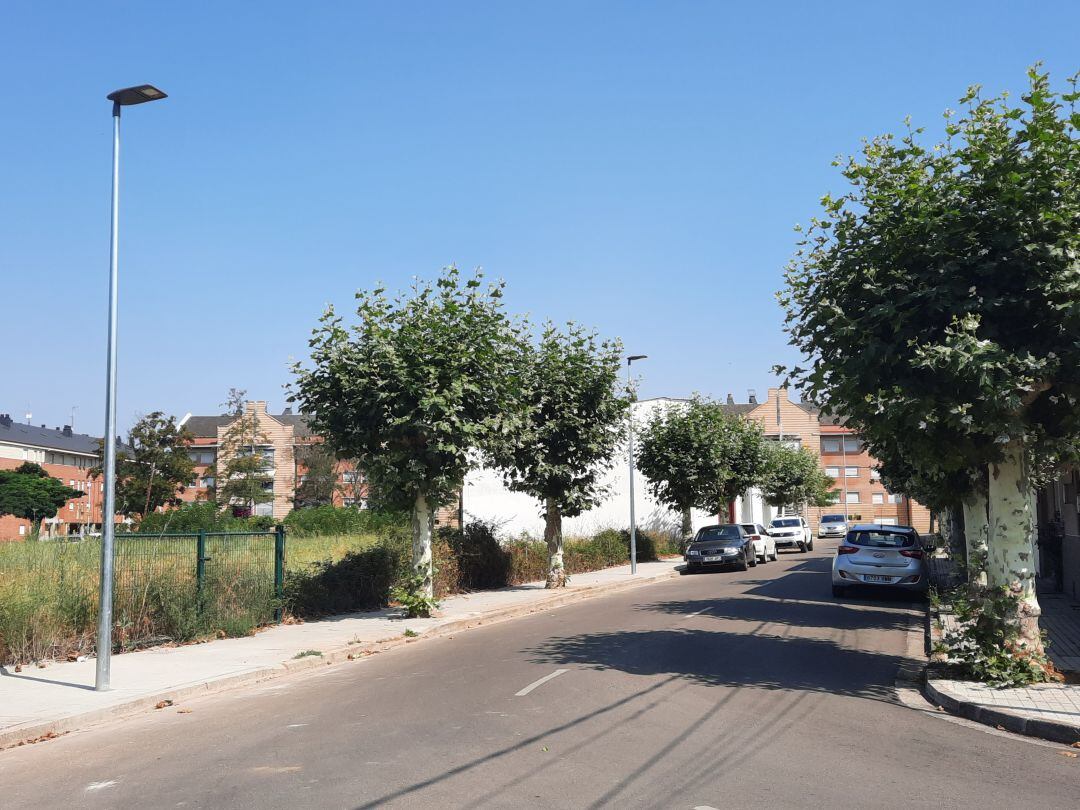 Nueva alumbrado de la calle Pío, en el barrio de Compostilla, Ponferrada.