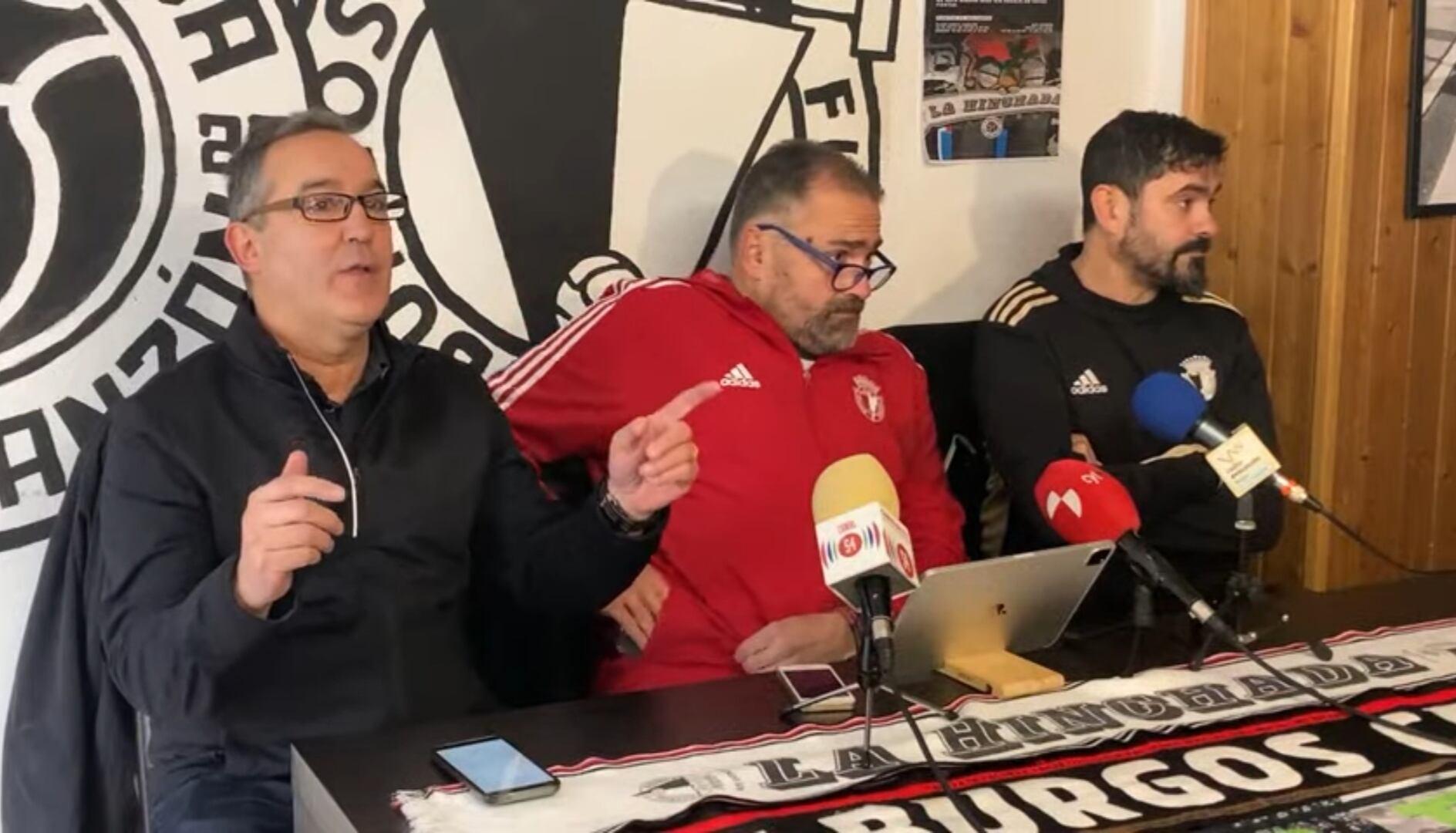 La rueda de prensa se ha celebrado en la sede de La Hinchada del Arlanzón. / Foto: Radio Castilla Cadena SER