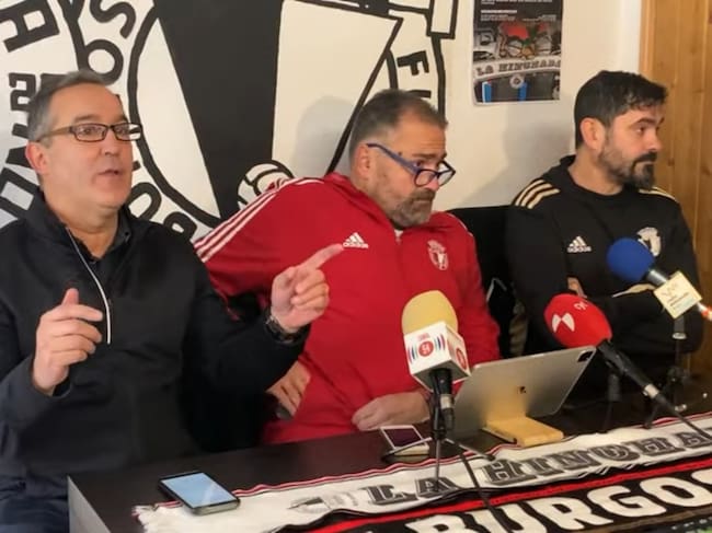 La rueda de prensa se ha celebrado en la sede de La Hinchada del Arlanzón. / Foto: Radio Castilla Cadena SER