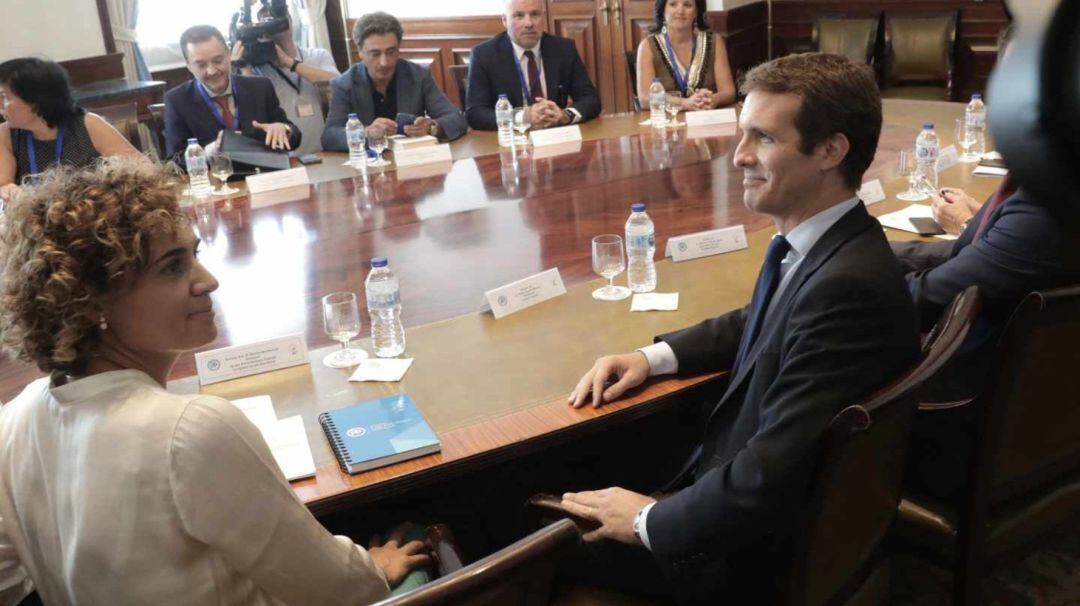 Montserrat y Casado en la reunión con jueces y fiscales en septiembre