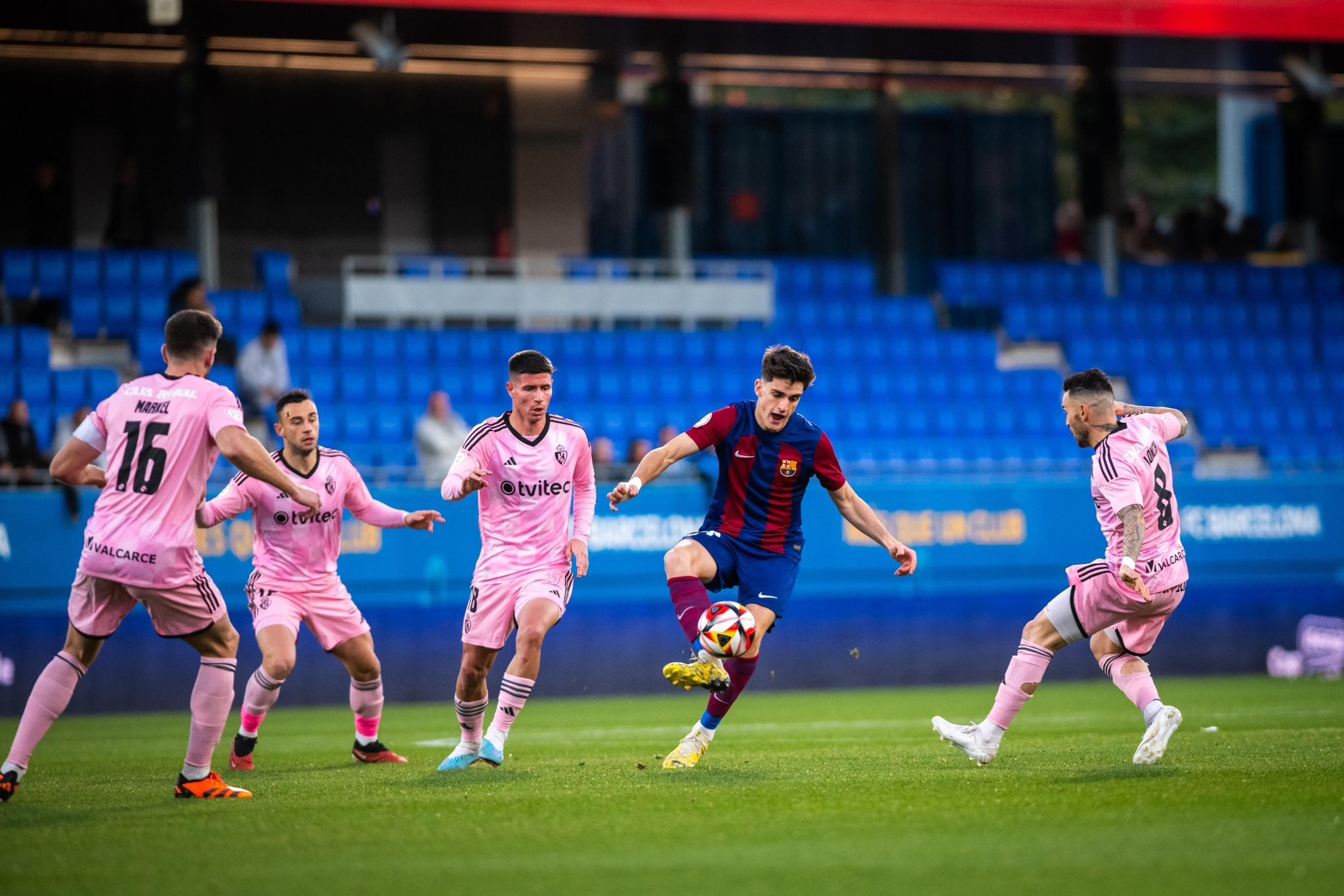 Buen empate conseguido por el conjunto berciano ante el Barcelona B