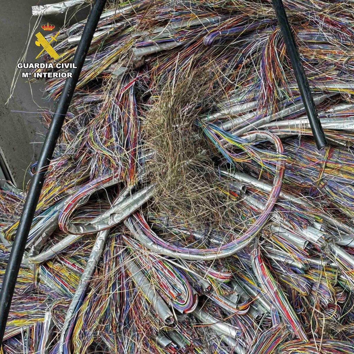 Redondela denuncia el corte de cables en el Parque de Negros