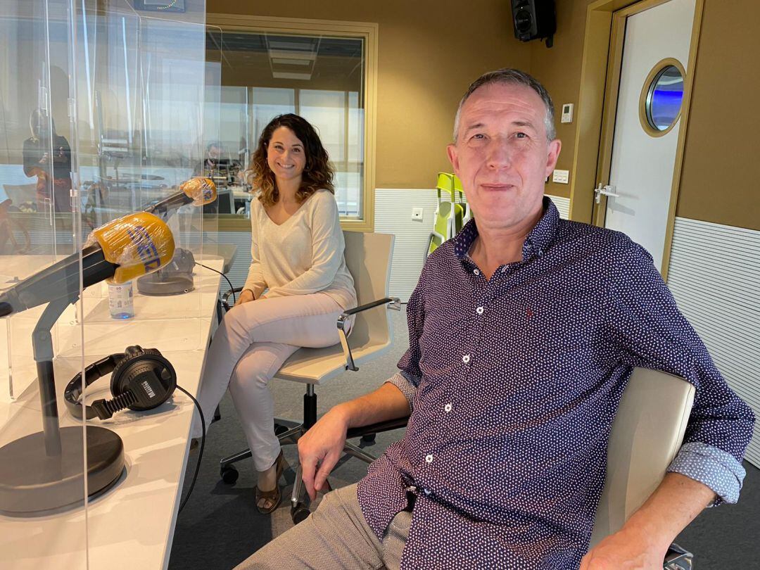 La directora médica de Atención Primaria, Raquel Tena junto a Ricardo Tosca, el director gerente del Hospital General de Castelló