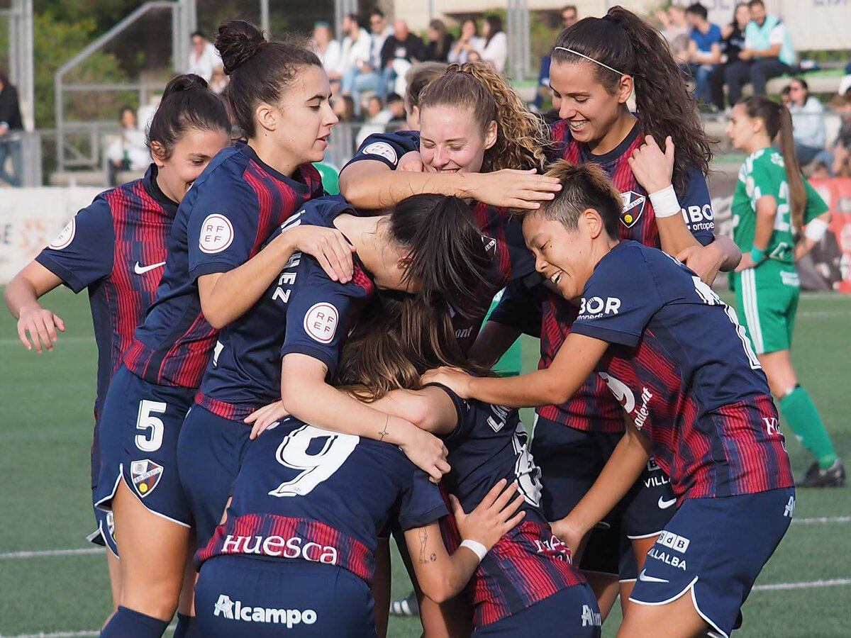 El equipo femenino de la SD Huesca está firmando un gran comienzo de temporada