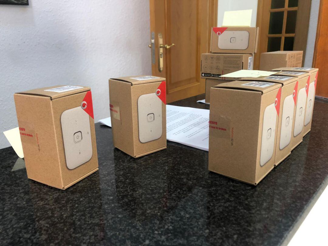 Routers entregados en Los Barrios.