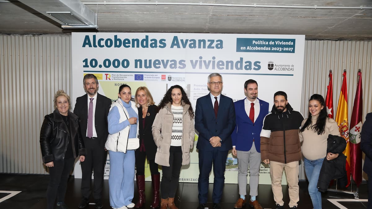 Rocío García Alcántara, alcaldesa de Alcobendas, durante su intervención en el acto de entrega de llaves de vivienda pública