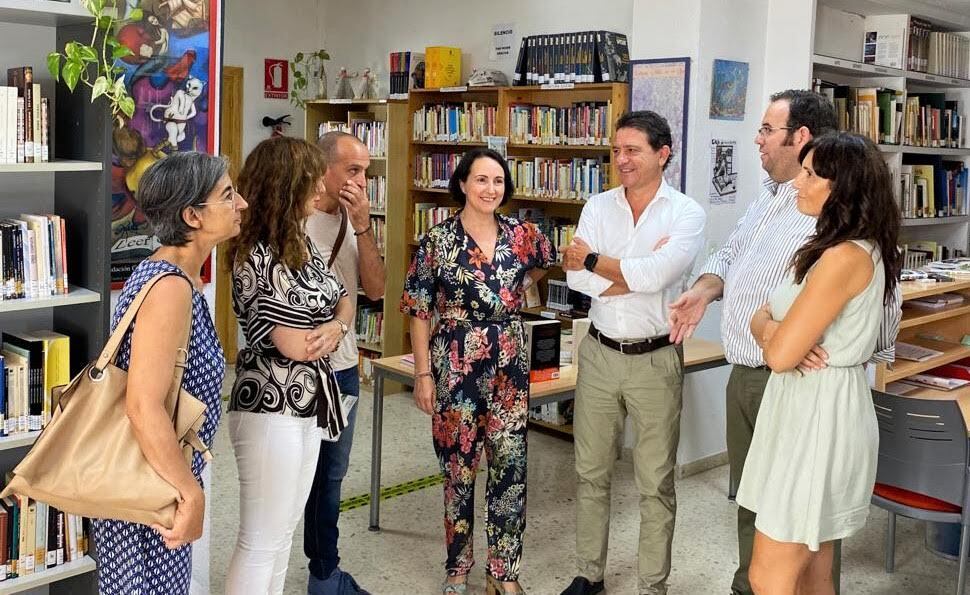 Daniel Sánchez Román, durante su visita a la Asociación Emplea, Desarrolla y Avanza (EDA), ubicada en La Barca de la Florida