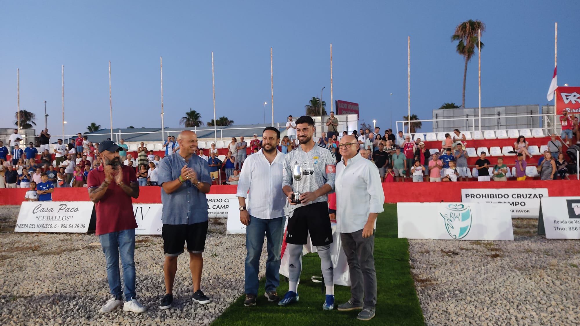 El Xerez CD gana su undécimo Trofeo Ciudad del Puerto