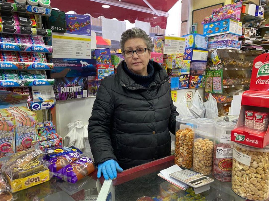 Mercedes Pérez, en su establecimiento de Barrio y Mier