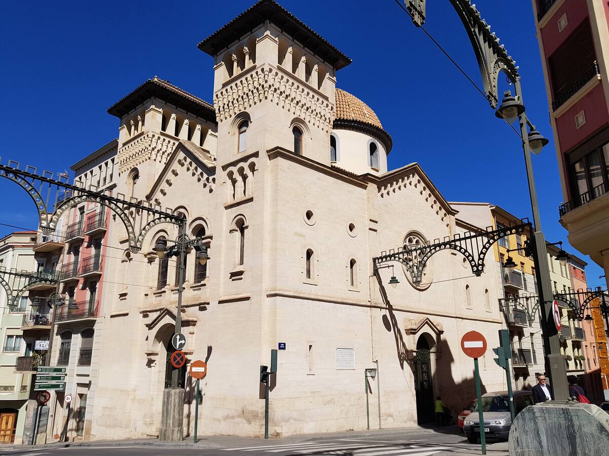 Dos mujeres entre los nueve aspirantes a siete vacantes de Mayoral de la Asociación de San Jorge de Alcoy