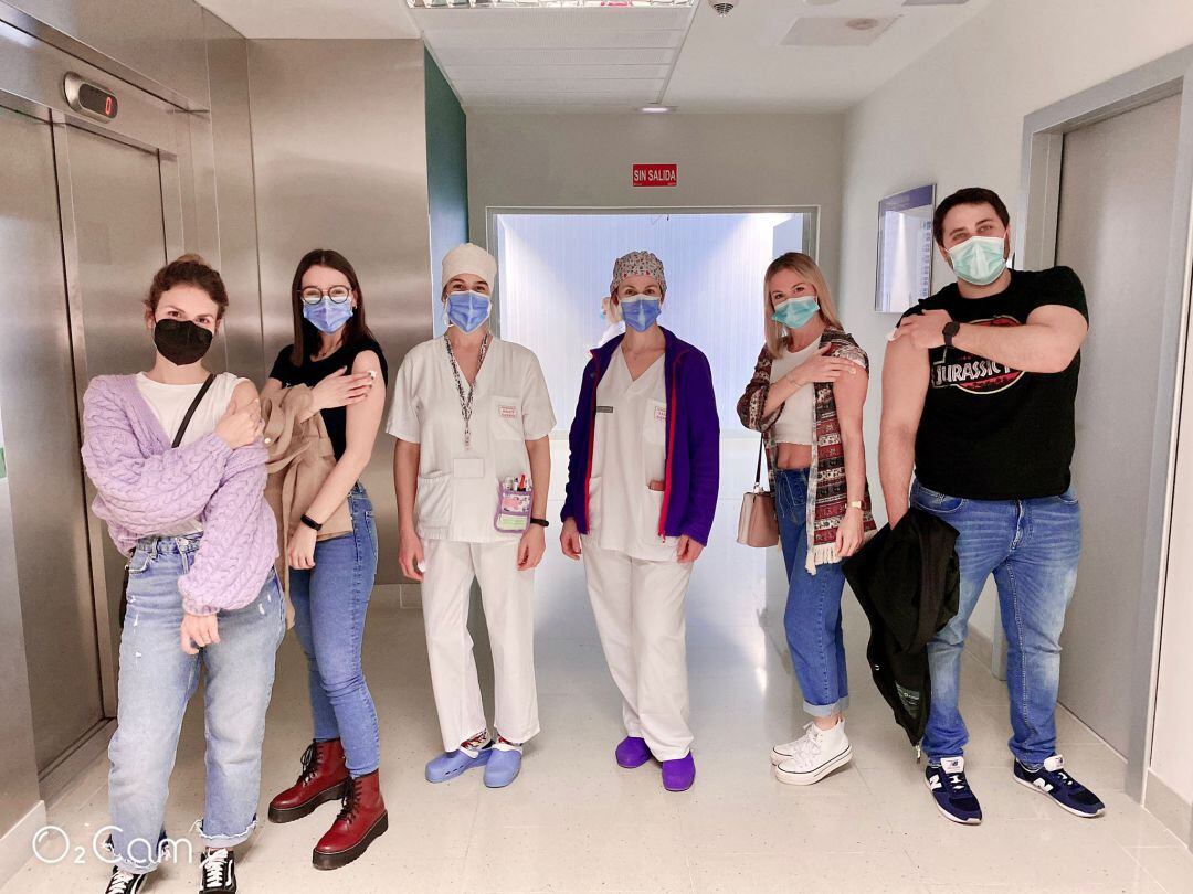 Sanitarios vacunados en el hospital Francesc de Borja 